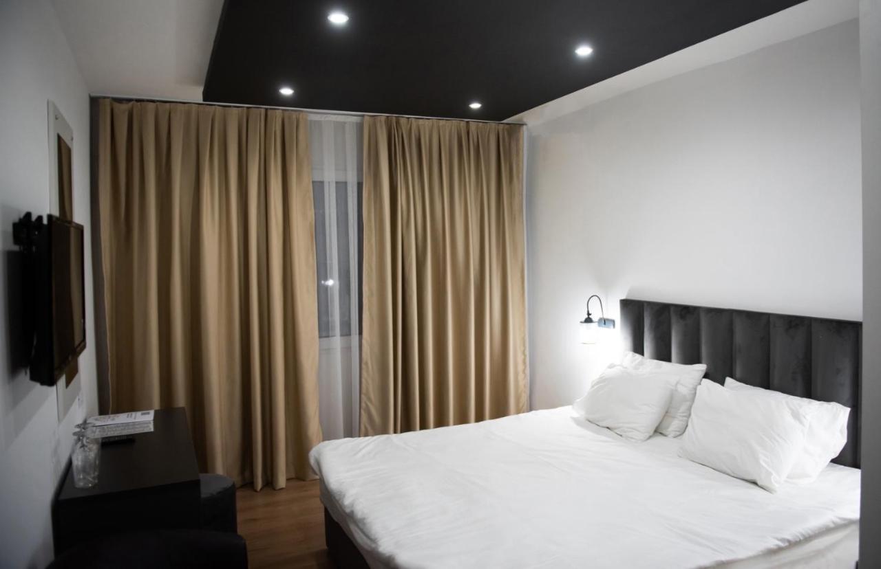 Hotel Beograd Struga Esterno foto