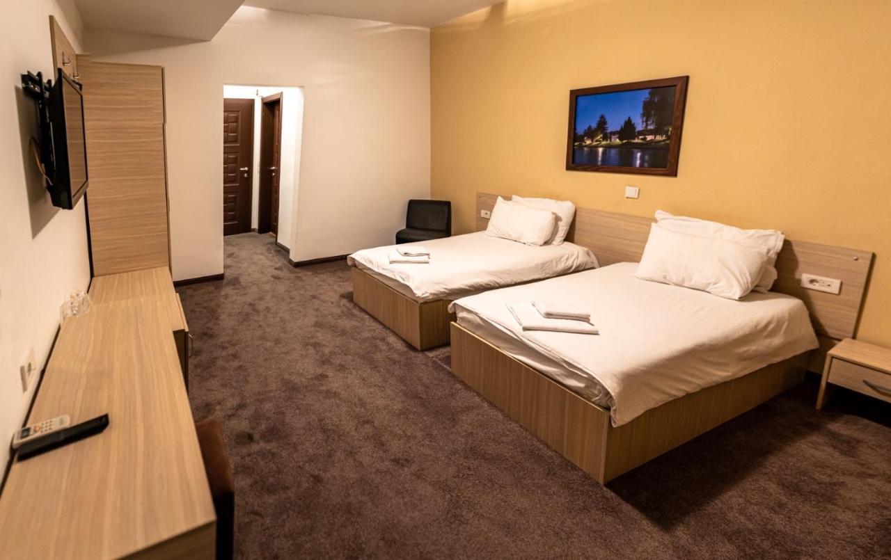 Hotel Beograd Struga Esterno foto